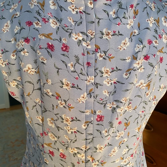 Miss Candyfloss
2xl floral dress - Picture 5 of 7